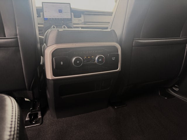 Used 2024 Ford Expedition XLT RWD image 22