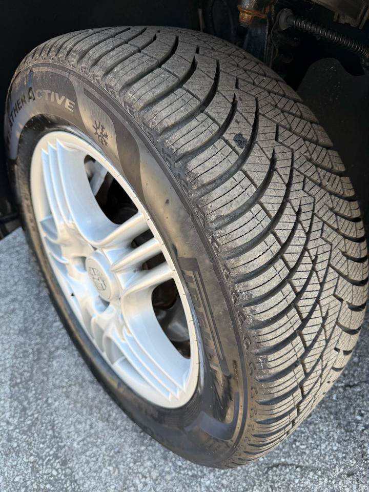 Used 2004 Porsche Cayenne S AWD/4WD image 4