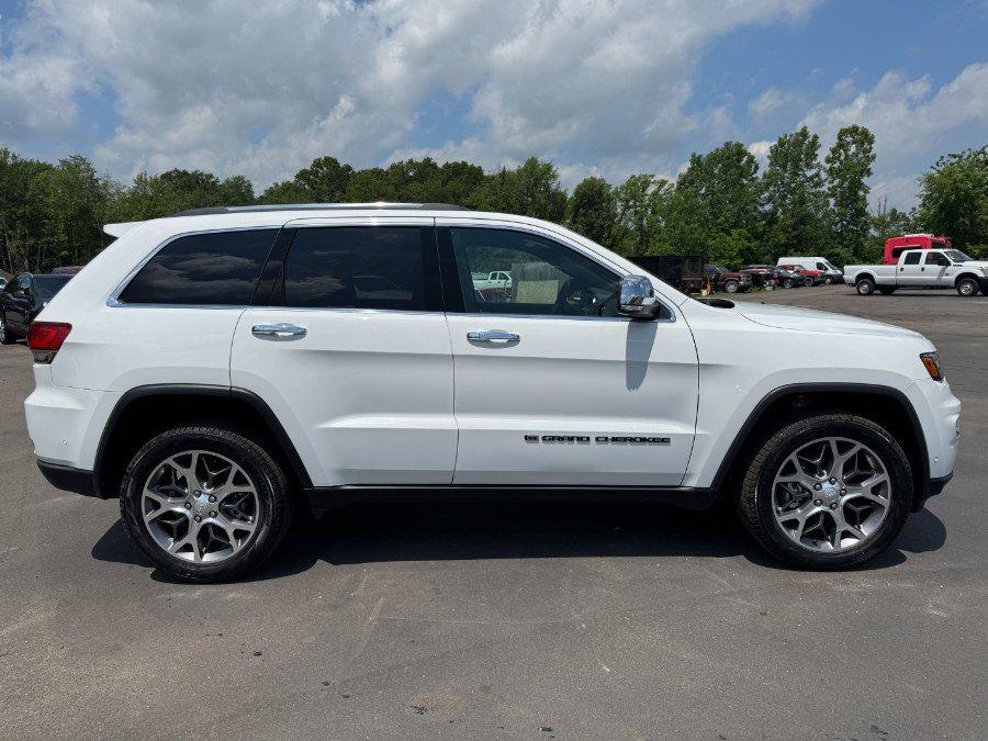 Used 2022 Jeep Grand Cherokee Limited image 6