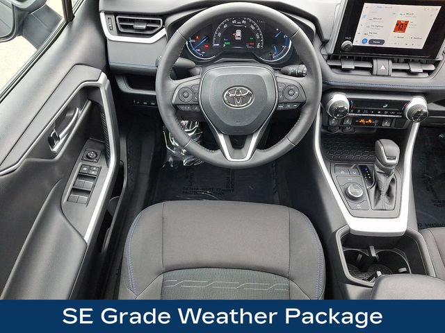 Used 2023 Toyota RAV4 SE w/ Convenience Package AWD/4WD image 3