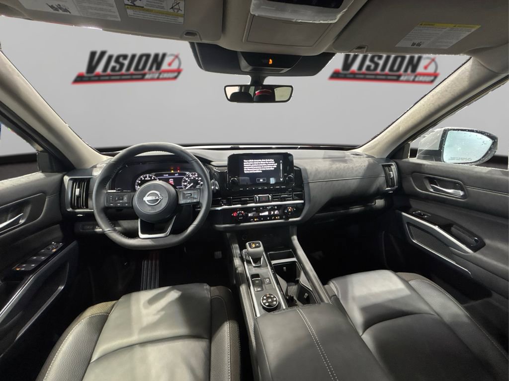 New 2025 Nissan Pathfinder SL image 28
