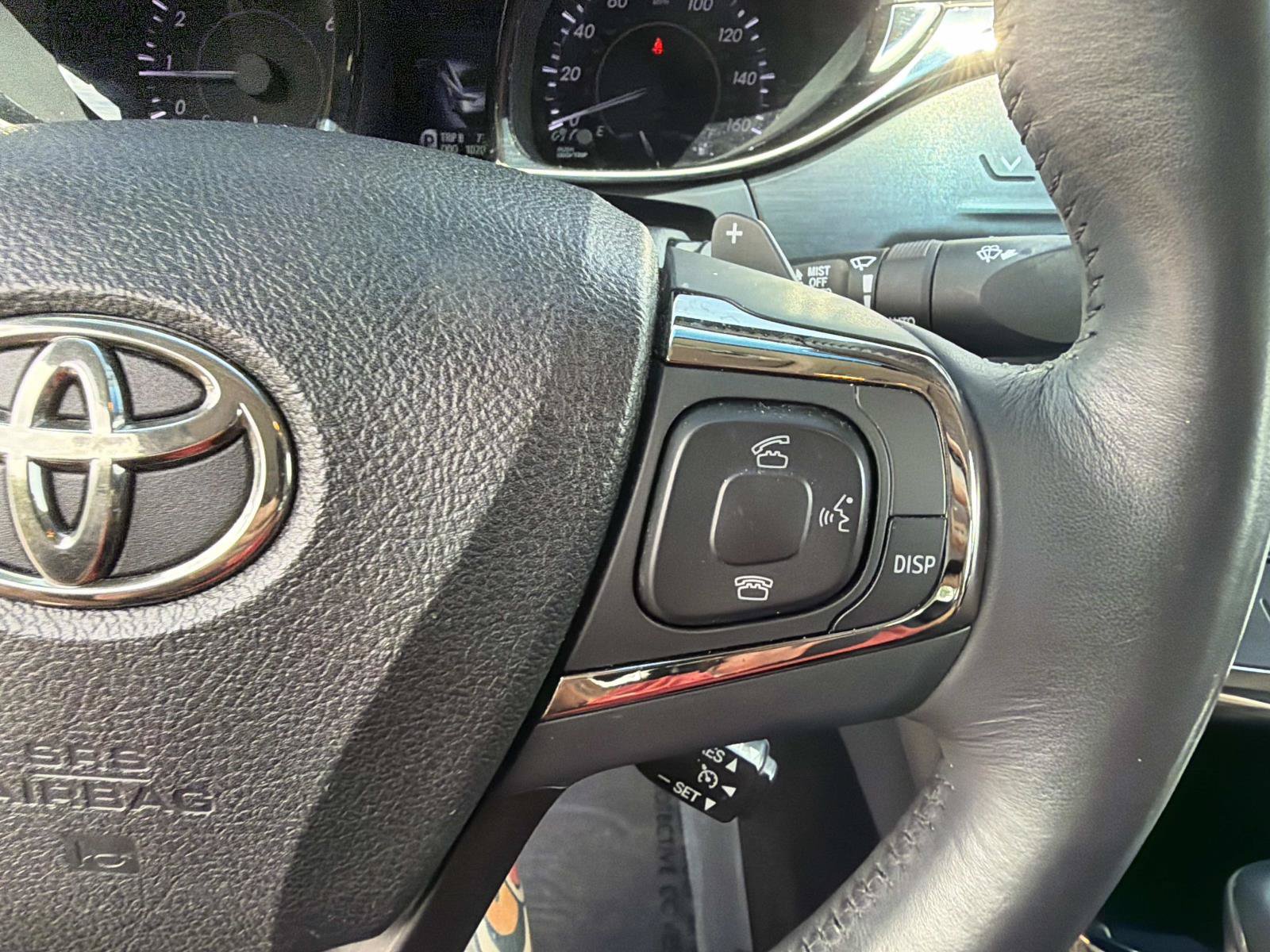 Used 2014 Toyota Avalon Limited FWD image 28