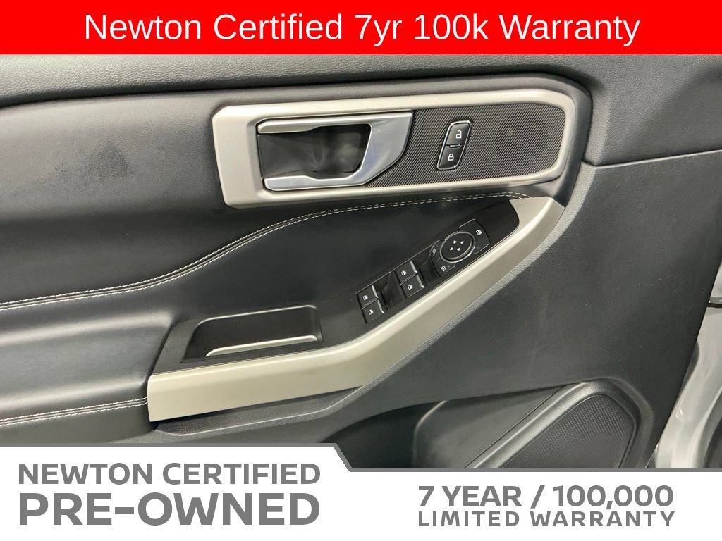 Used 2021 Ford Explorer XLT w/ Equipment Group 202A AWD/4WD image 46