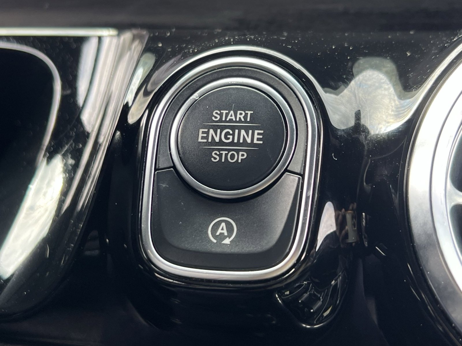 Certified 2021 Mercedes-Benz GLA 250 4MATIC w/ Premium Package image 31