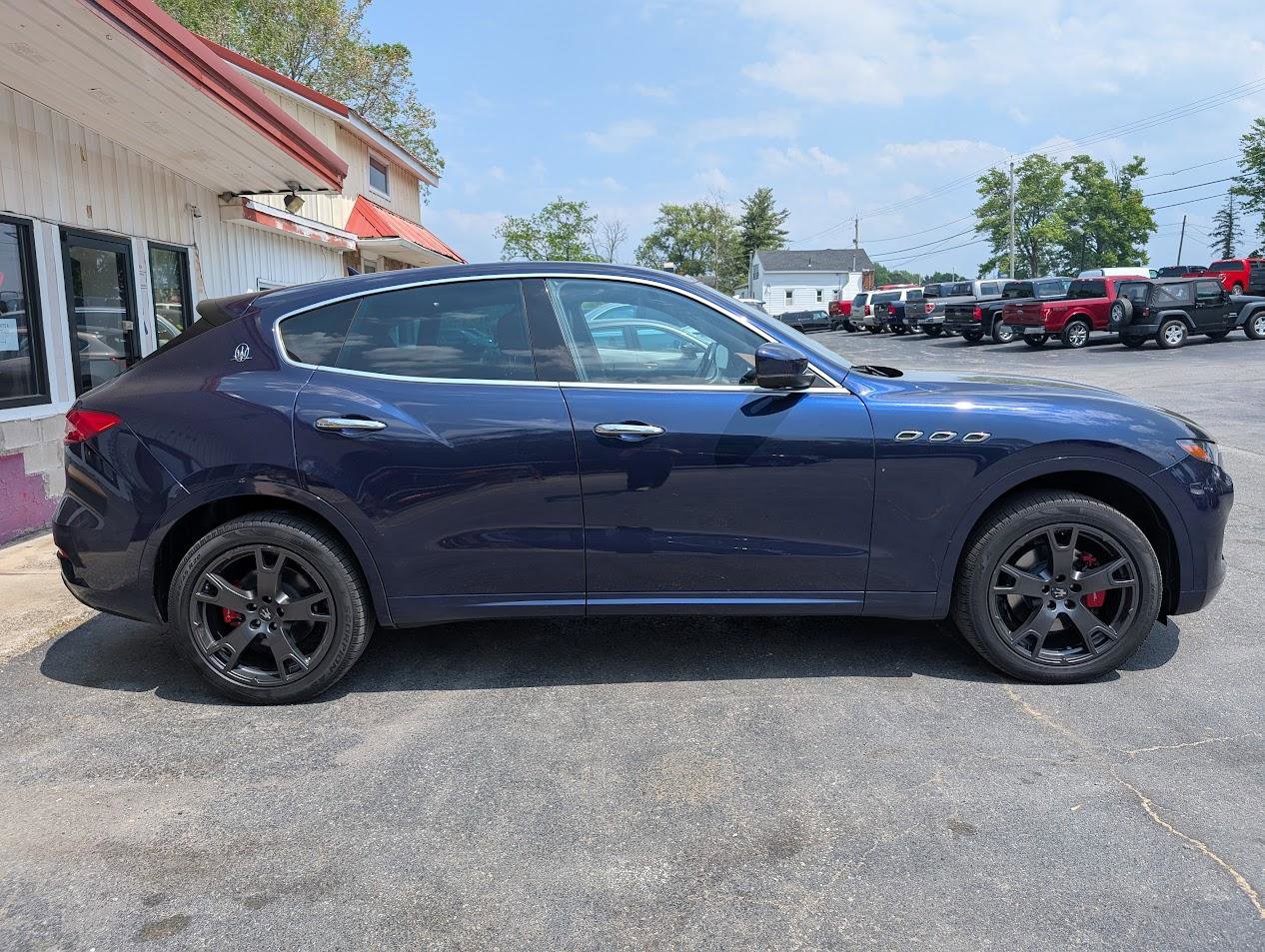 Used 2019 Maserati Levante image 16