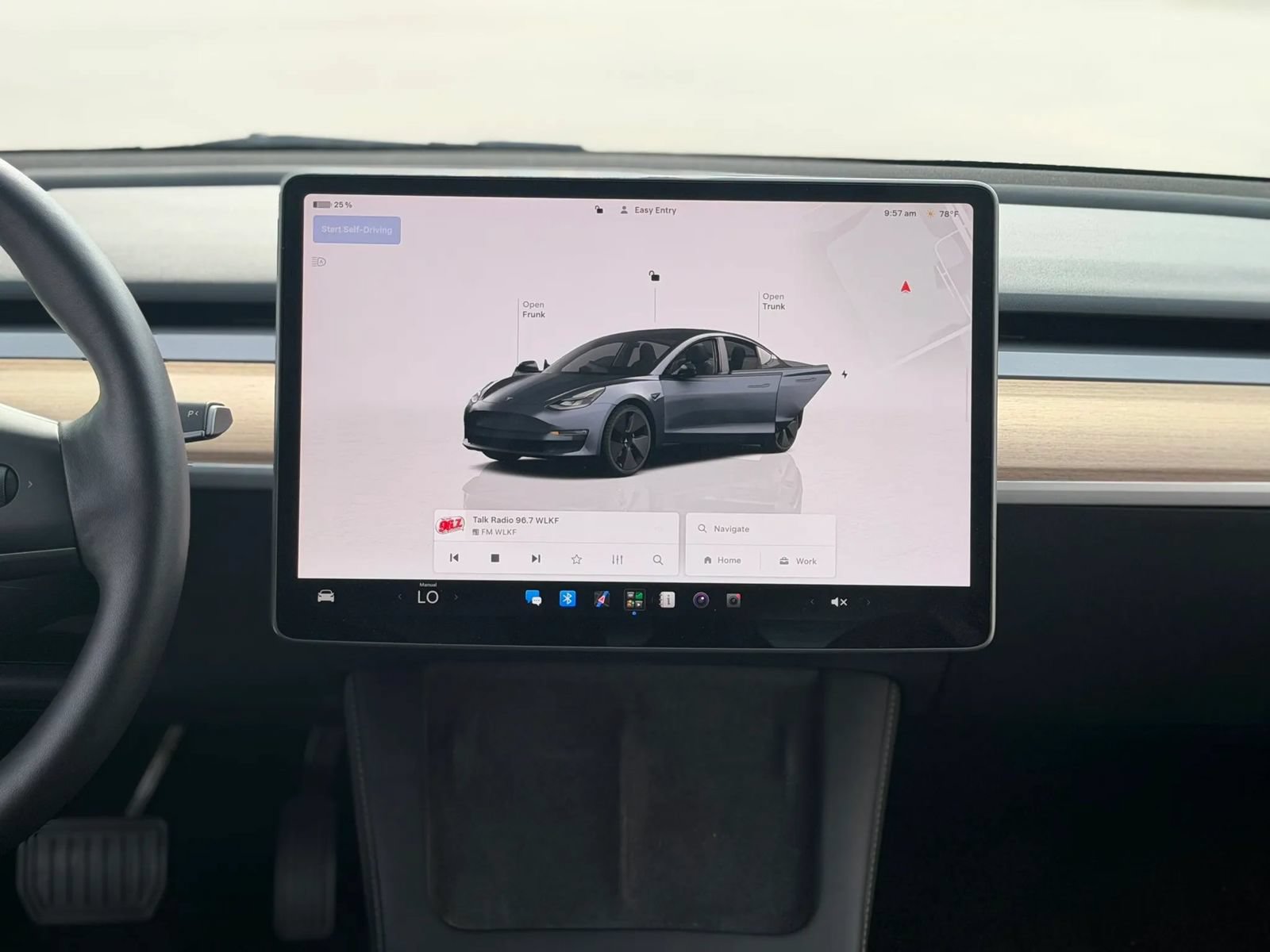 Used 2023 Tesla Model 3 Standard Range RWD image 28