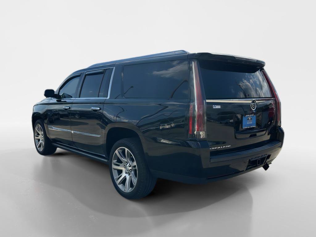 Used 2015 Cadillac Escalade ESV Premium RWD image 3