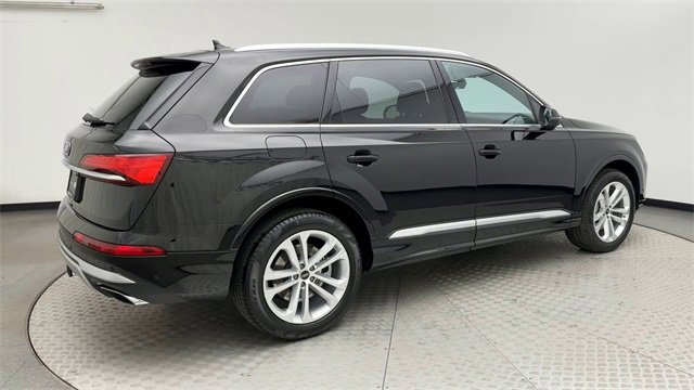 Certified 2025 Audi Q7 3.0T Premium w/ Convenience Package image 2