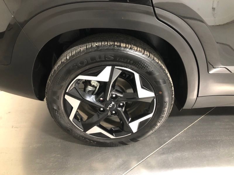 New 2025 Kia Seltos EX w/ EX Sunroof Package image 9