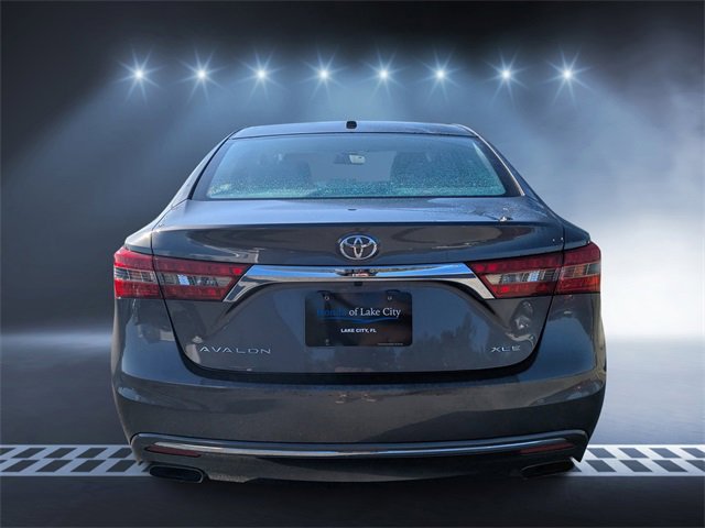 Used 2018 Toyota Avalon XLE Premium image 4