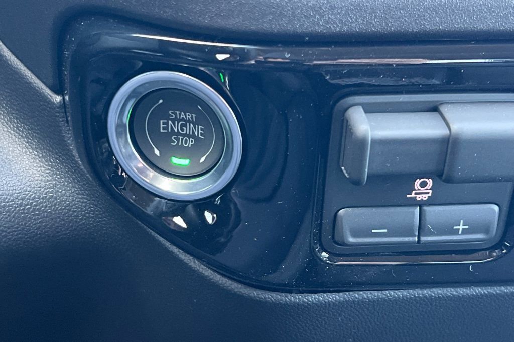 New 2026 GMC Sierra 2500 SLE AWD/4WD image 19