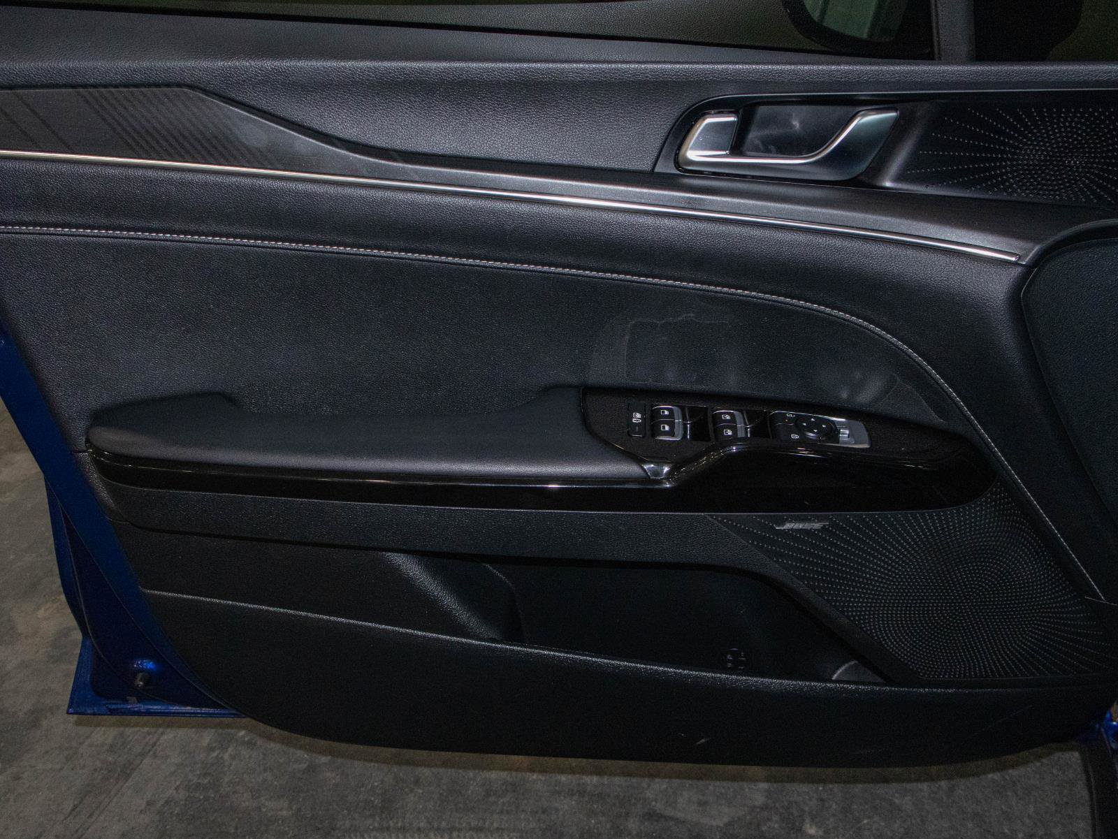 Used 2025 Kia K5 GT-Line w/ GT-Line Premium Package FWD image 11