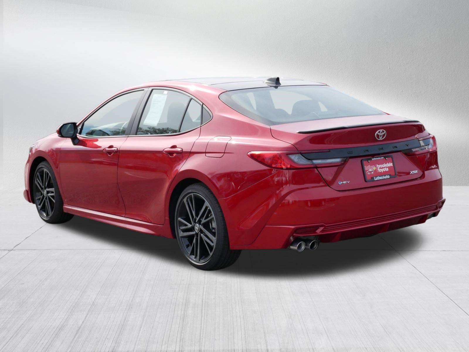 Certified 2025 Toyota Camry XSE FWD image 5