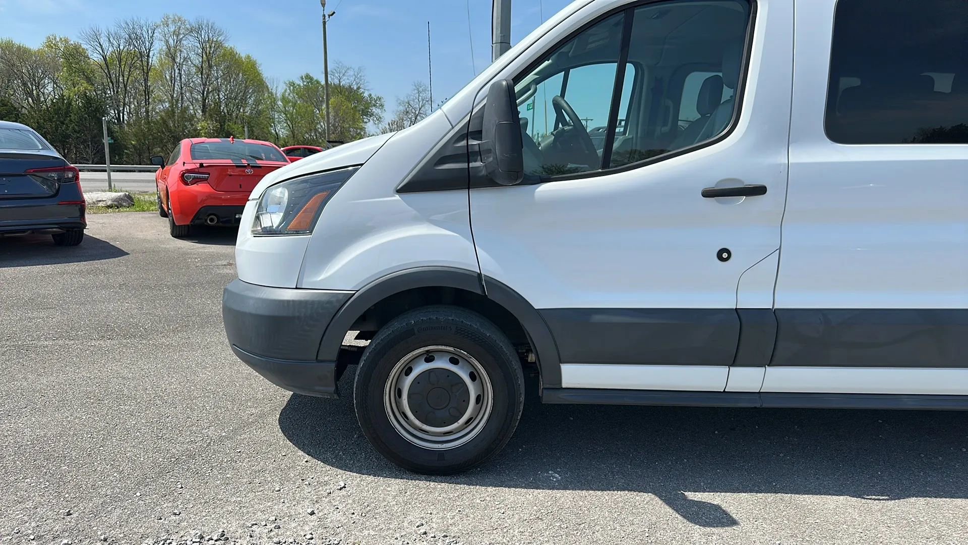 Used 2016 Ford Transit 350 XL RWD image 7