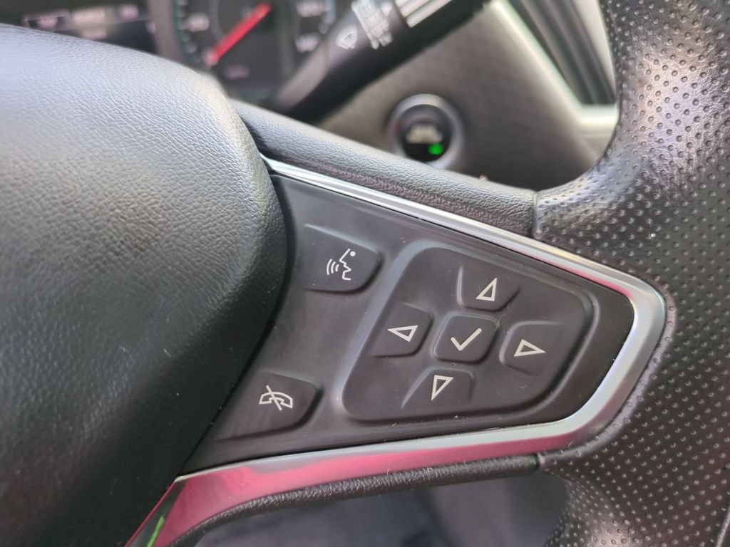Used 2022 Chevrolet Malibu LT FWD image 21