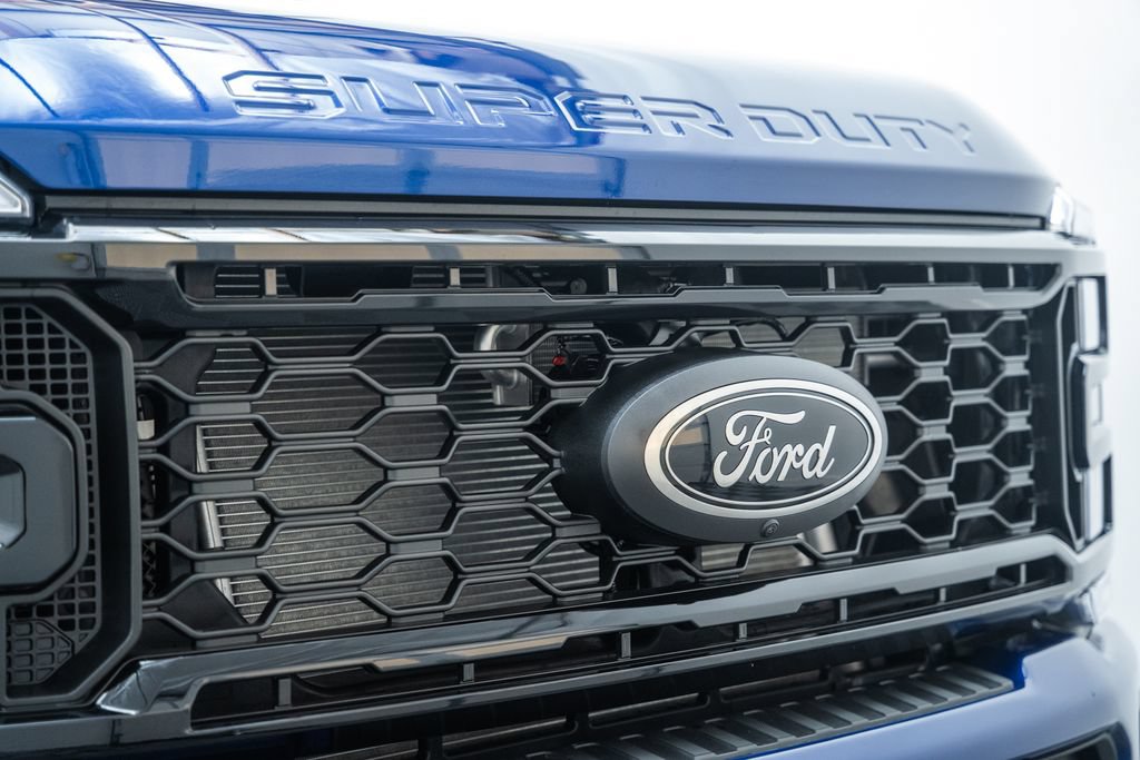 New 2026 Ford F350 XLT w/ XLT Premium Package AWD/4WD image 11