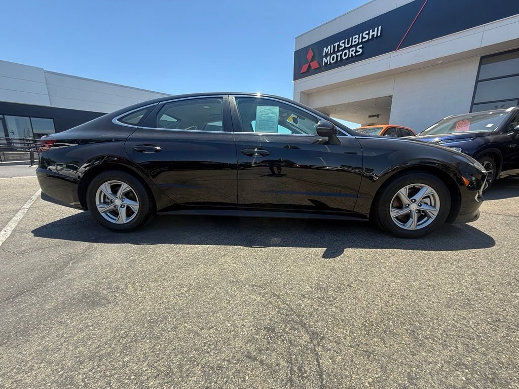 Used 2023 Hyundai Sonata SE w/ Cargo Package FWD image 14