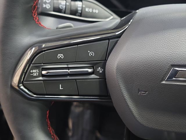 Used 2025 Chevrolet Equinox RS w/ Safety and Technology Package AWD/4WD image 21