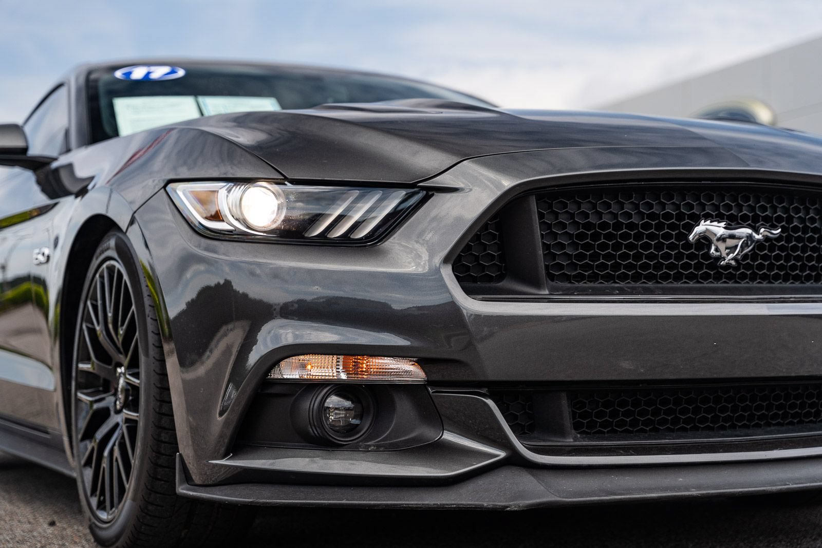 Used 2017 Ford Mustang GT w/ GT Performance Package RWD image 11