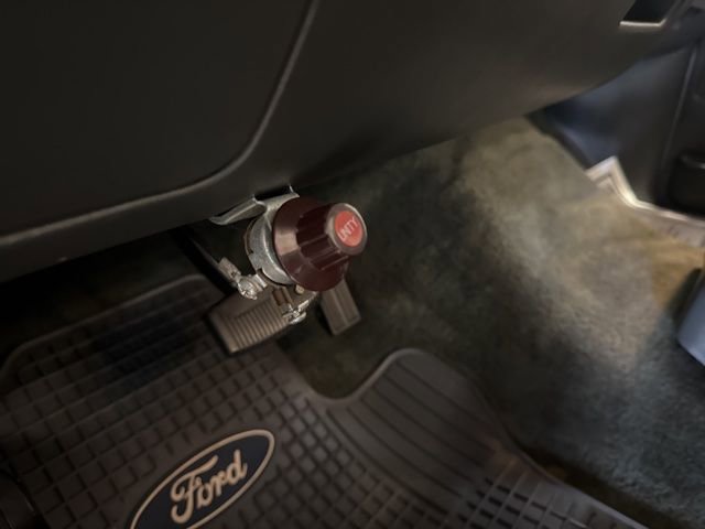 Used 1993 Ford F150 XL AWD/4WD image 13