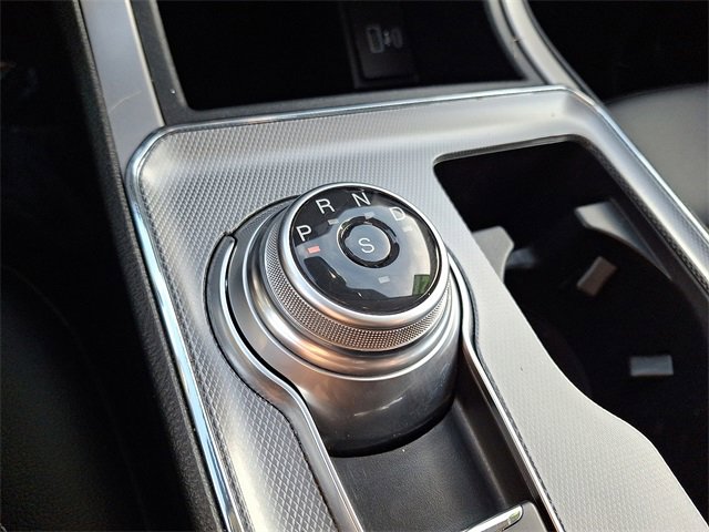 Used 2021 Ford Edge SEL w/ Convenience Package image 15