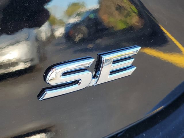 New 2026 Toyota Camry SE image 7