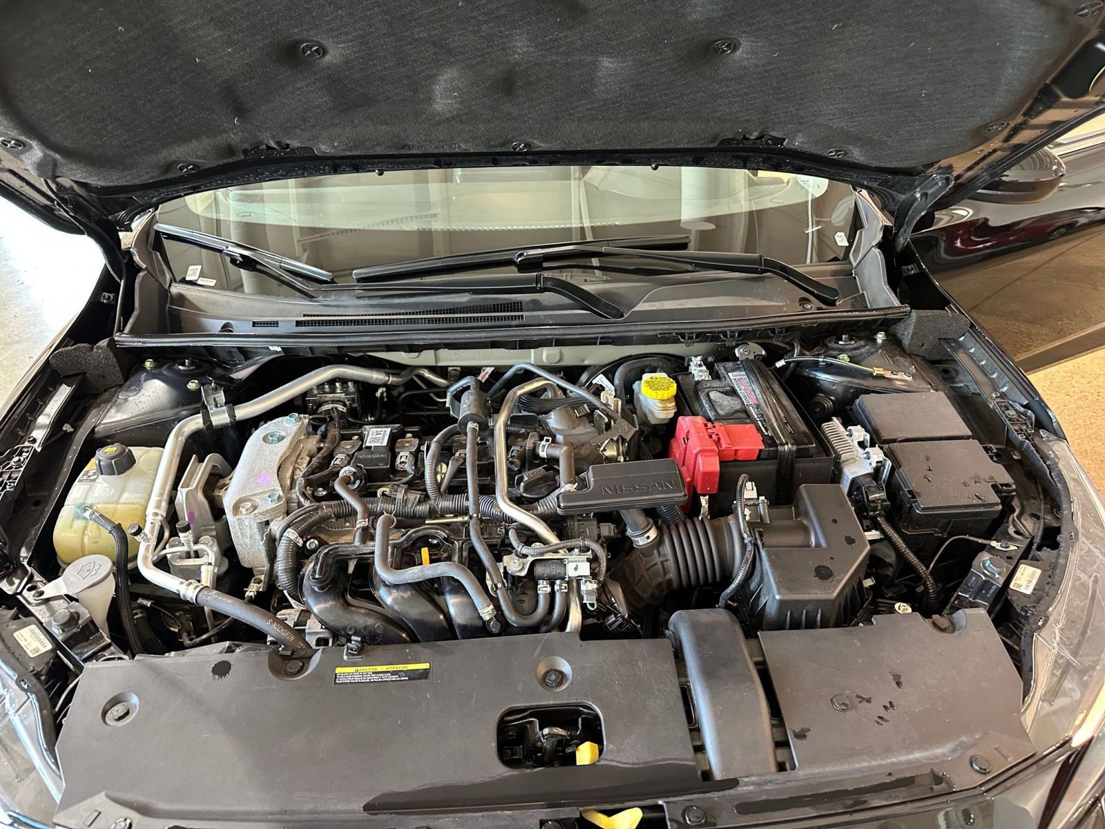 Used 2025 Nissan Sentra SV image 31