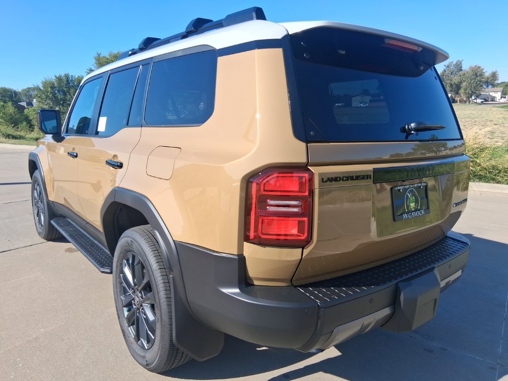 New 2027 Toyota Land Cruiser AWD/4WD image 3