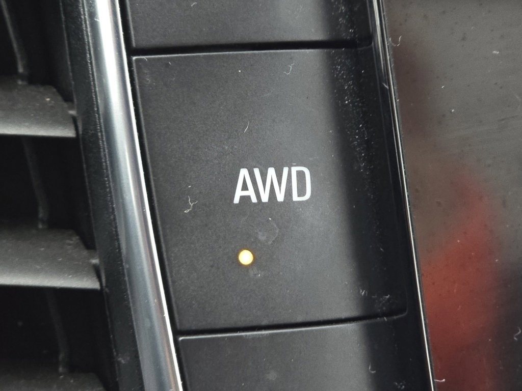 Used 2022 Buick Enclave Premium w/ Experience Buick Package image 18