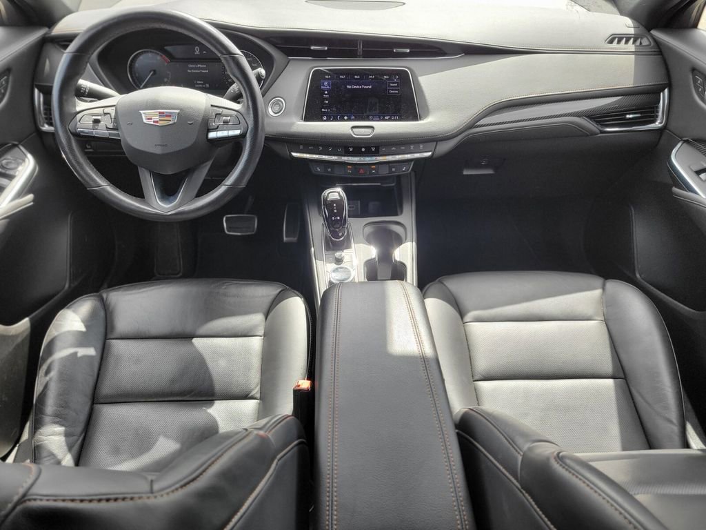 Used 2023 Cadillac XT4 Sport image 10