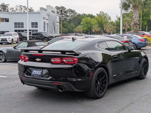 Used 2023 Chevrolet Camaro LT RWD image 5