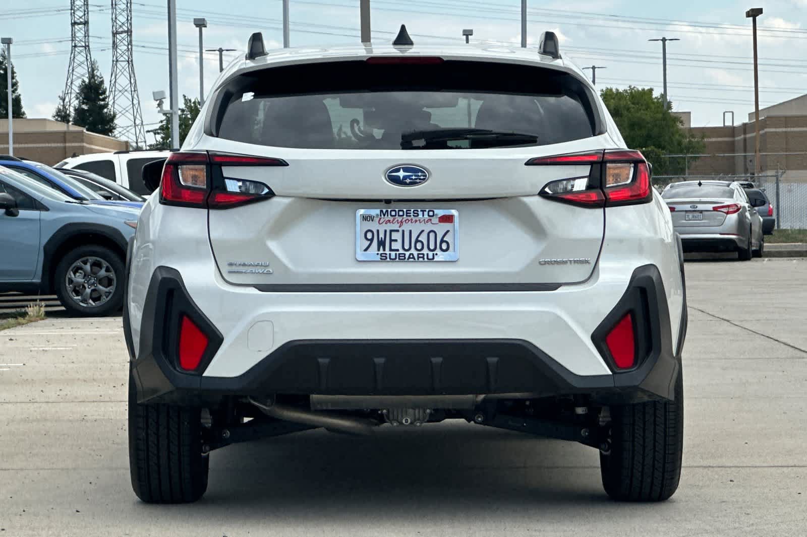 Certified 2025 Subaru Crosstrek 2.0i Premium AWD/4WD image 4