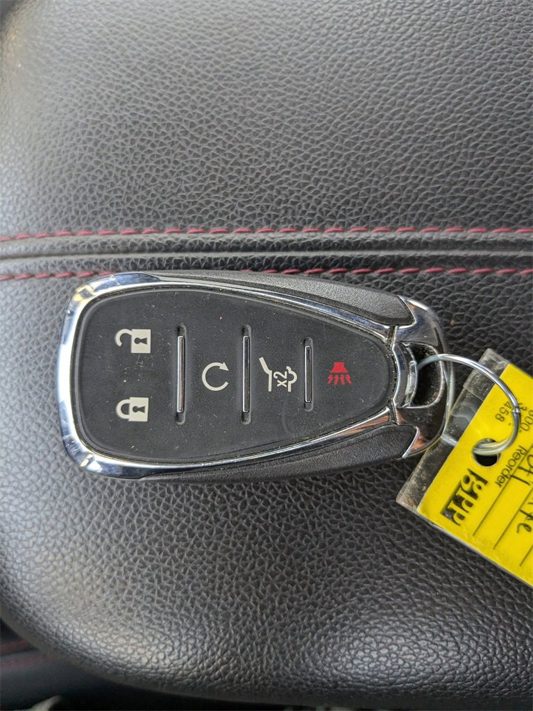 Used 2023 Chevrolet Equinox RS image 25