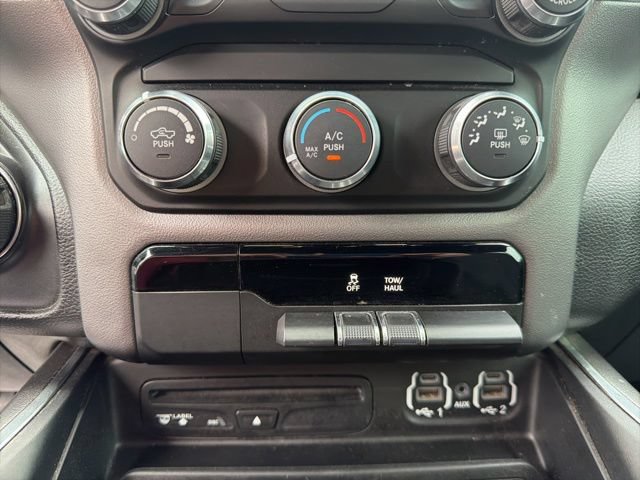Used 2019 RAM 1500 Big Horn AWD/4WD image 29