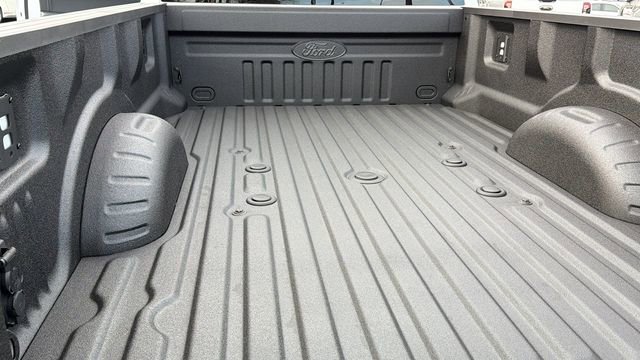 New 2026 Ford F350 Lariat w/ Lariat Ultimate Package image 14