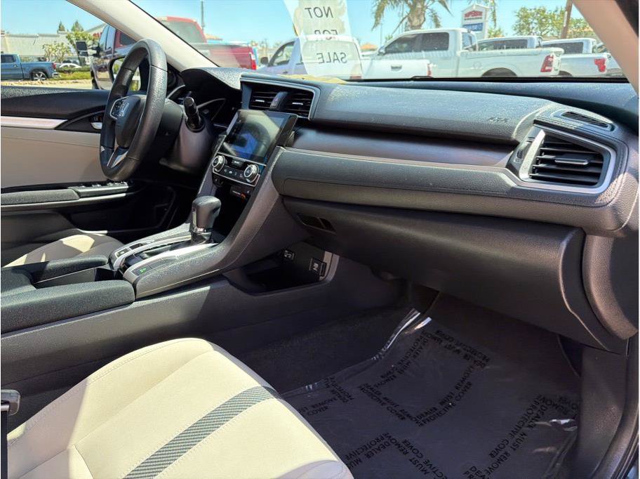Used 2017 Honda Civic EX-T image 12