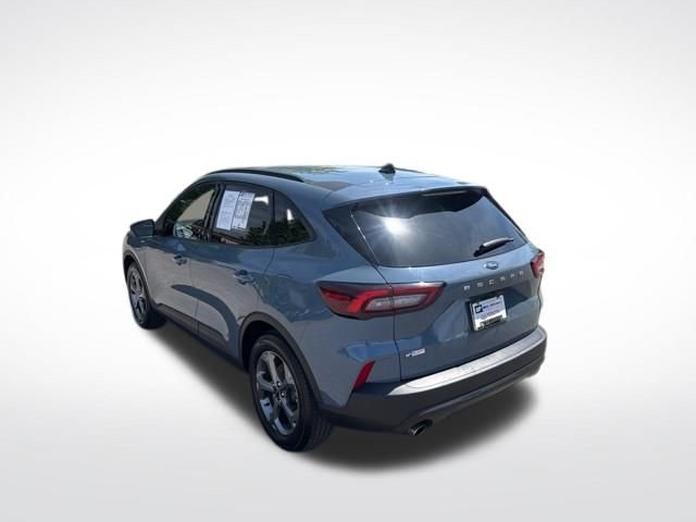 Used 2025 Ford Escape ST-Line FWD image 3