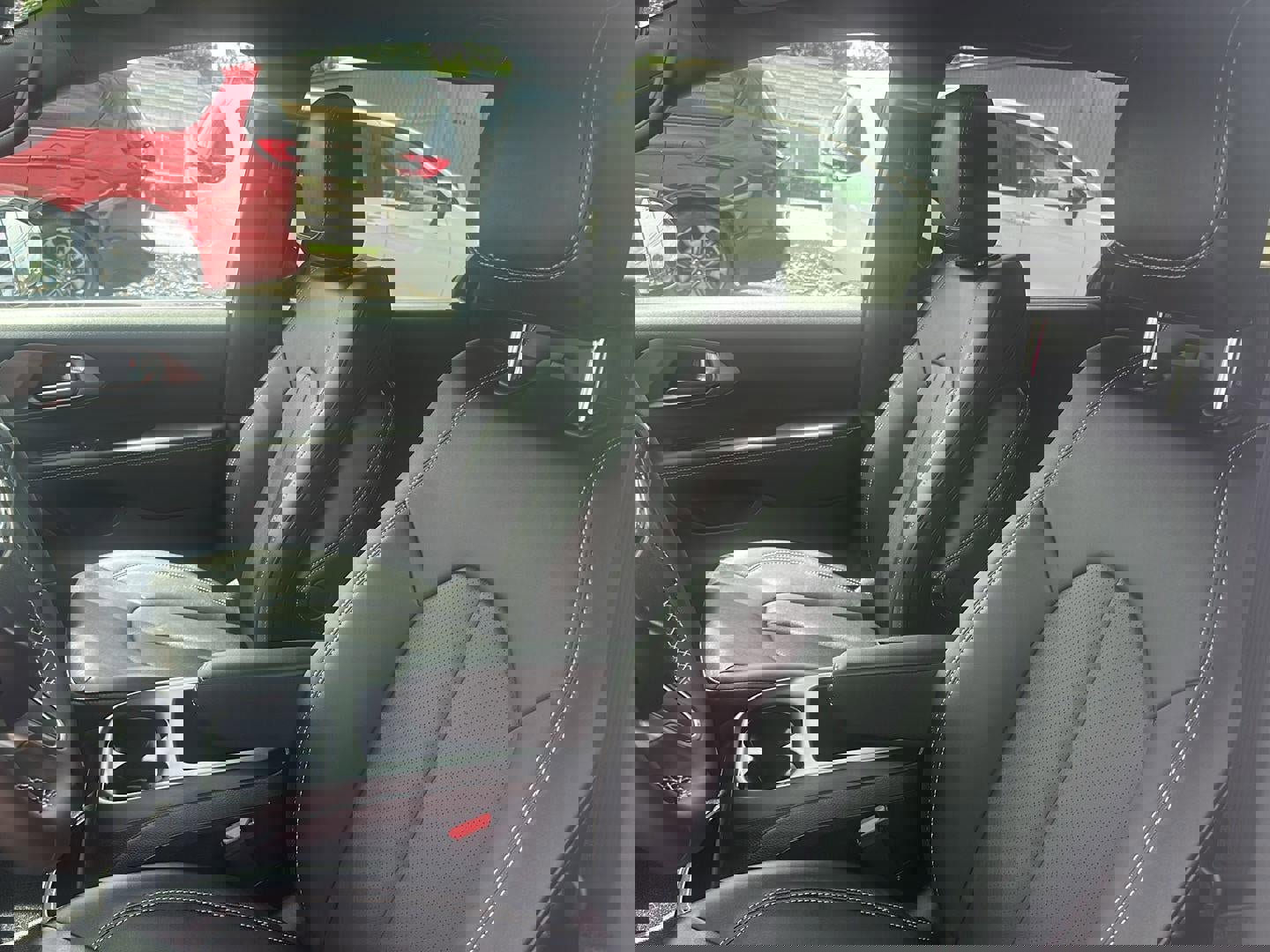 New 2026 Chrysler Voyager LX image 12