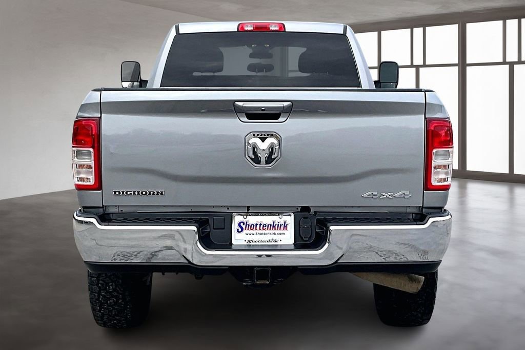 Used 2022 RAM 3500 Big Horn image 5