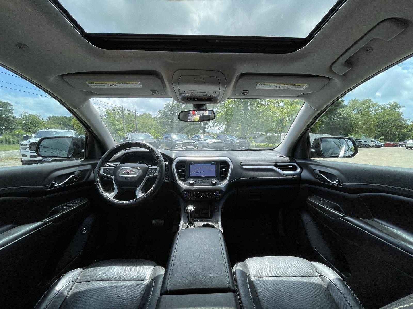 Used 2019 GMC Acadia SLT w/ Black Edition FWD image 17