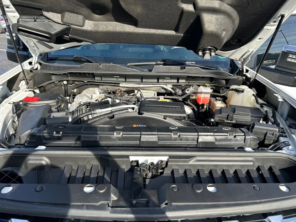 Used 2022 Chevrolet Silverado 2500 LTZ w/ LTZ Plus Package image 27