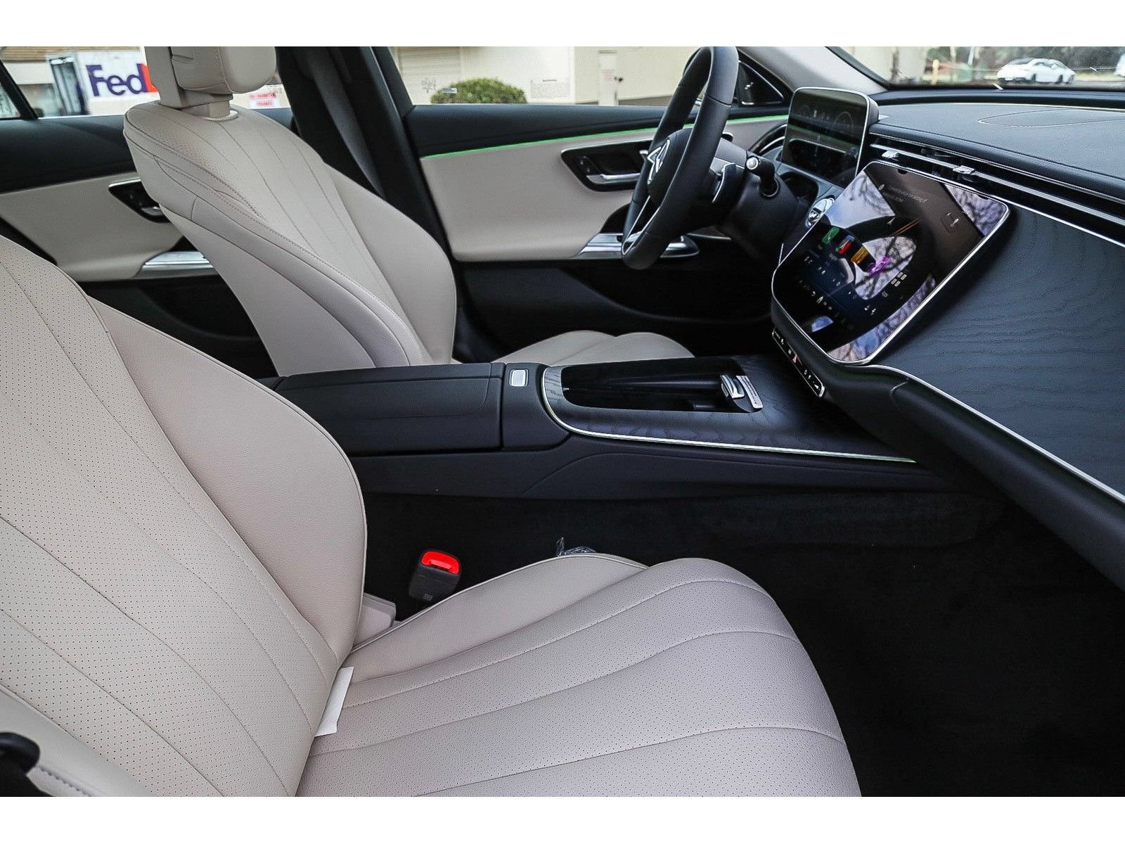 New 2024 Mercedes-Benz E 350 4MATIC Sedan image 15
