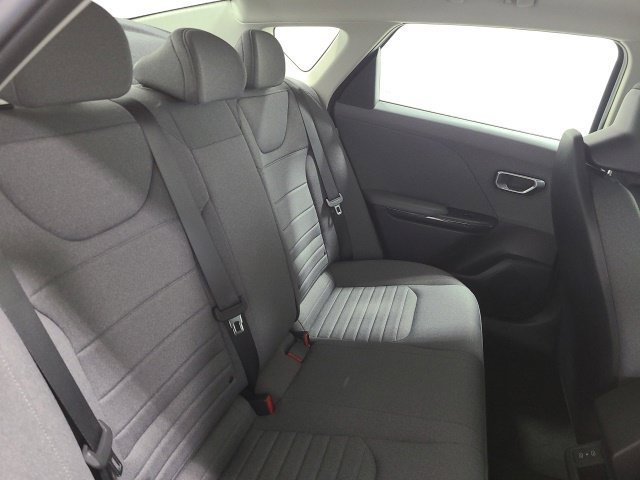 Used 2025 Kia K4 EX FWD image 12
