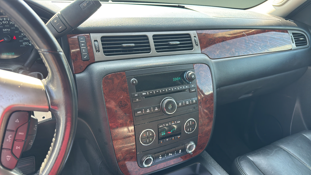 Used 2014 Chevrolet Tahoe LT w/ Texas Edition RWD image 11