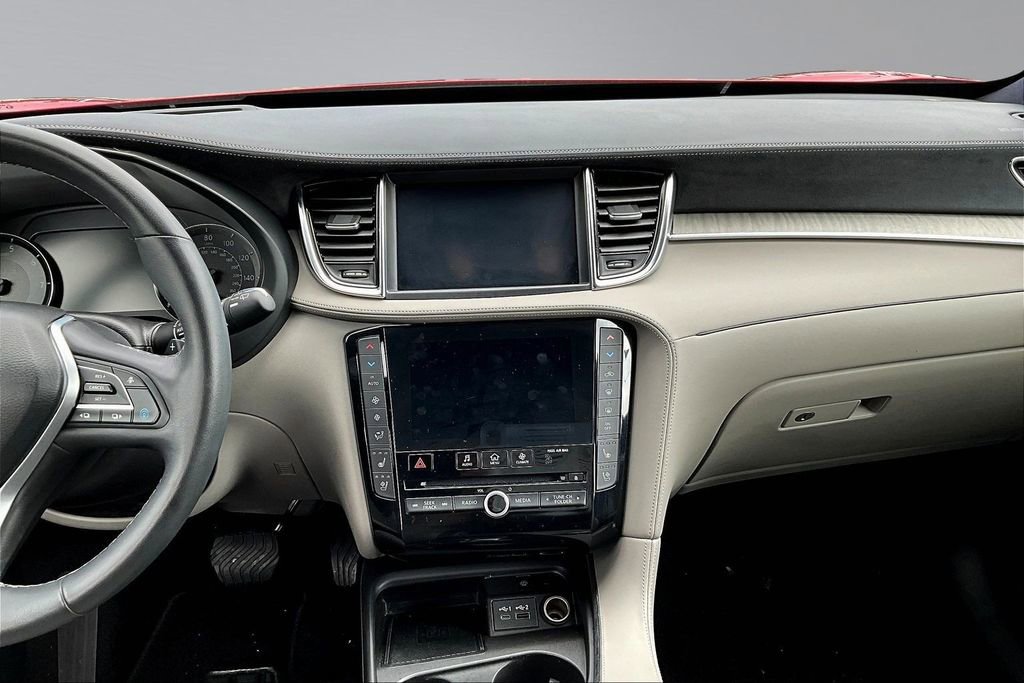 Used 2023 INFINITI QX50 Autograph image 11