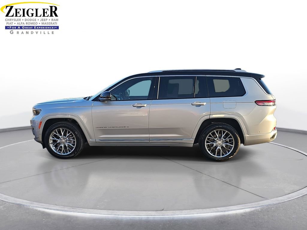 Used 2022 Jeep Grand Cherokee L Summit w/ Luxury Tech Group V image 8