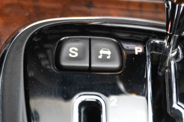 Used 2005 Jaguar XJ8 RWD image 93