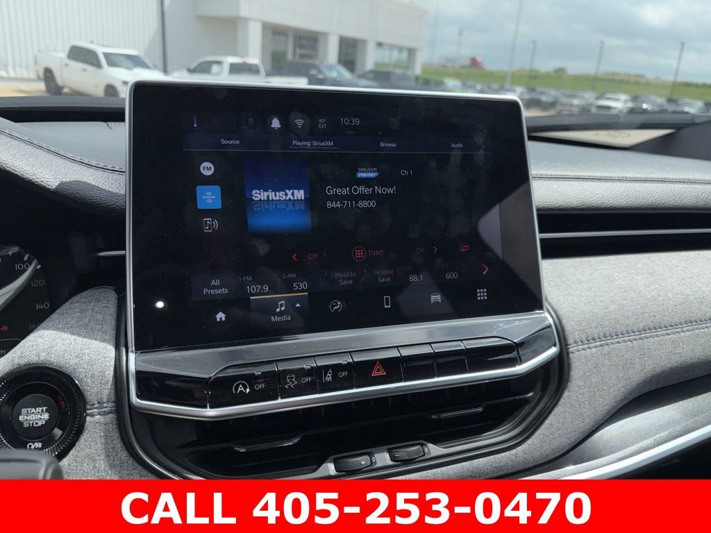 Used 2024 Jeep Compass Latitude AWD/4WD image 12