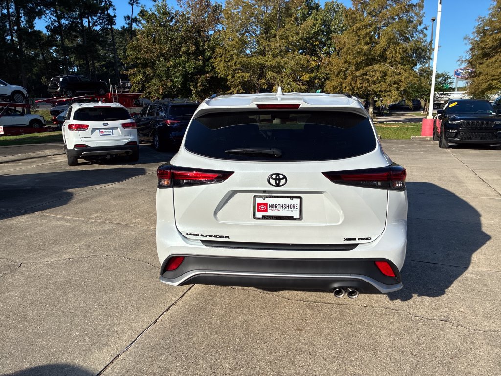 New 2026 Toyota Highlander XSE AWD/4WD image 5