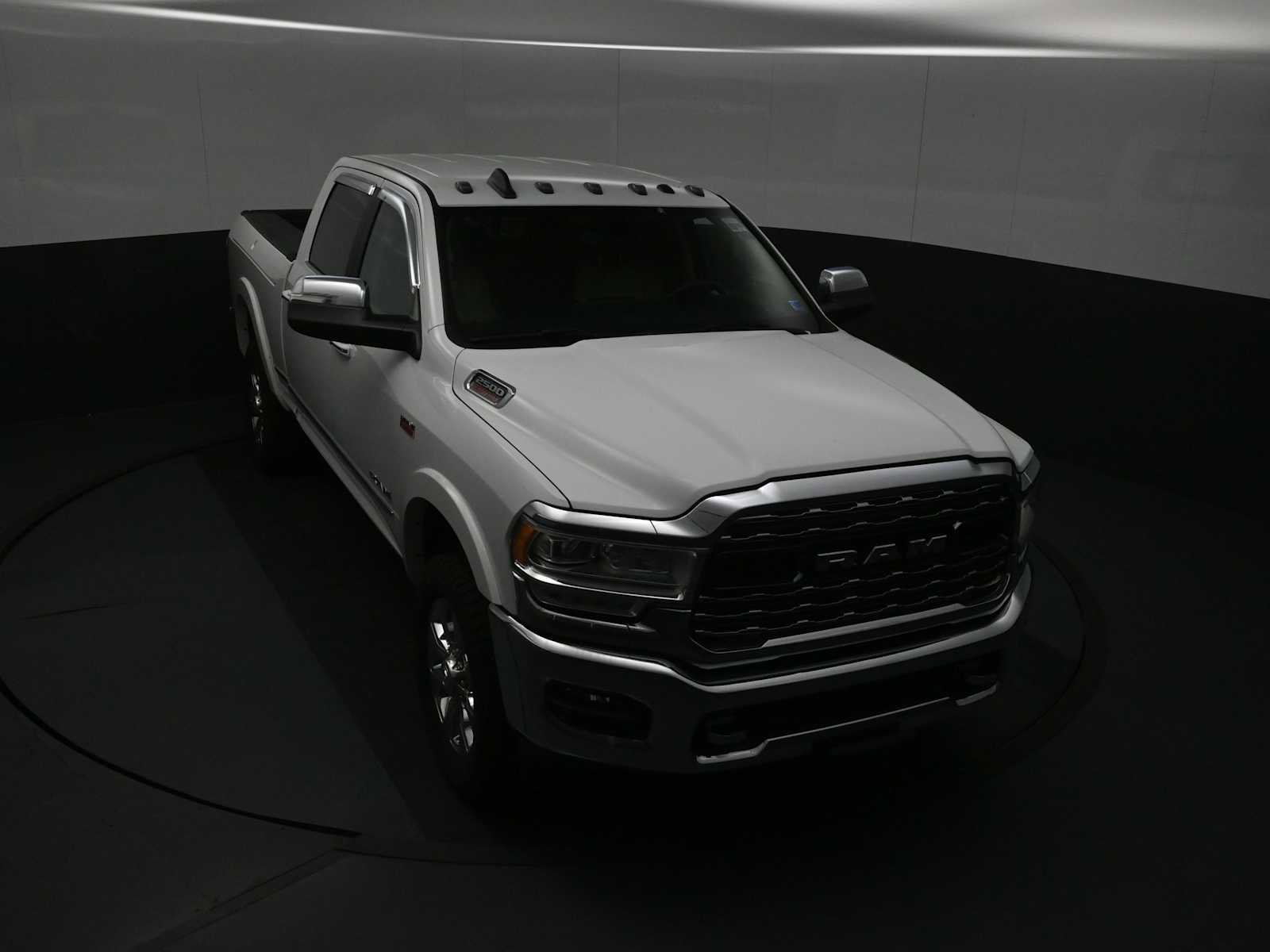 Used 2020 RAM 2500 Limited AWD/4WD image 44